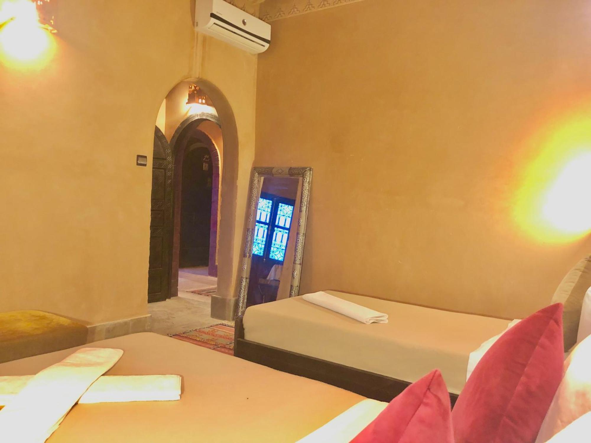 Hotel Kasbah Ennakb Nkob Exterior foto